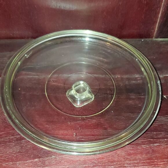 Vintage Fire King Baking Dish with Lid 8" - Picture 11 of 11